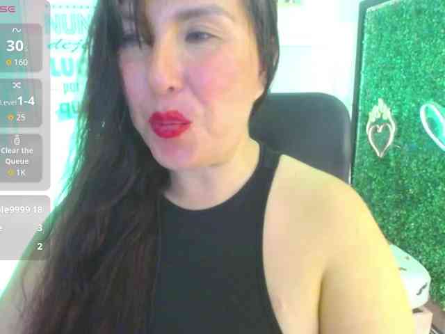 Evelyn-mature19 webcam