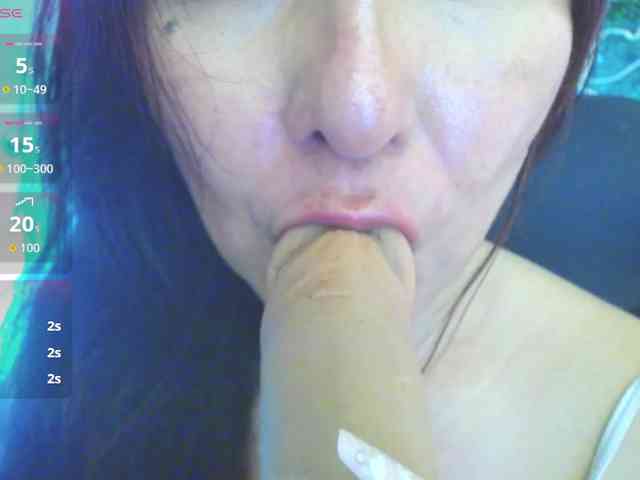 Evelyn-mature19 webcam