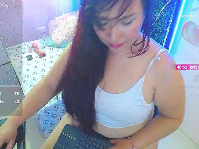 Evelyn-mature19 webcam