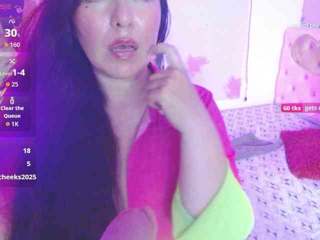 Evelyn-mature19 webcam