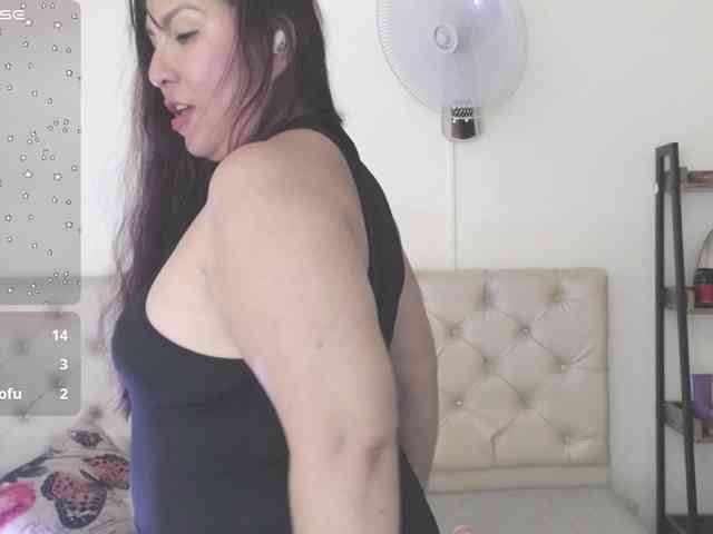 Evelyn-mature19 webcam