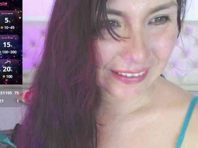 Evelyn-mature19 webcam