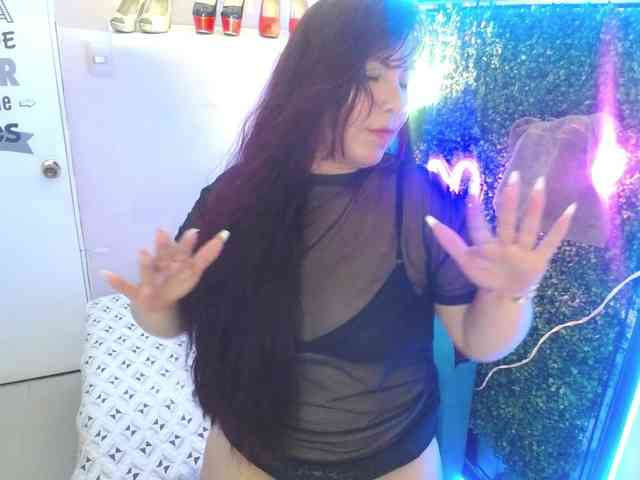 Evelyn-mature19 webcam