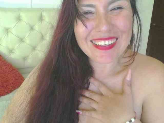 Evelyn-mature19 webcam