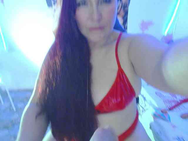 Evelyn-mature19 webcam