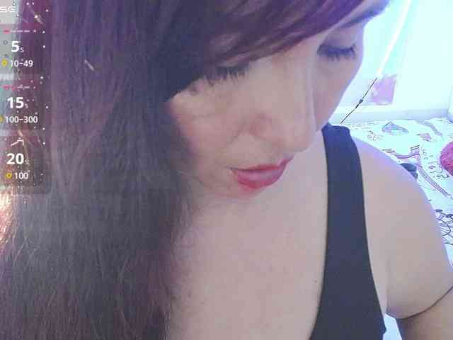 Evelyn-mature19 webcam