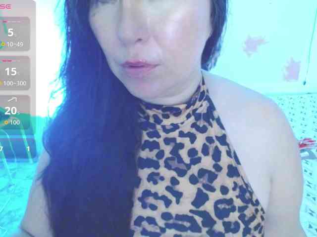 Evelyn-mature19 webcam