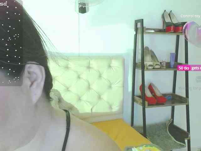 Group chat for 20 39 tokens, Full privates for 30 59 tokens, Privates for 3..., Chat Ur B 4