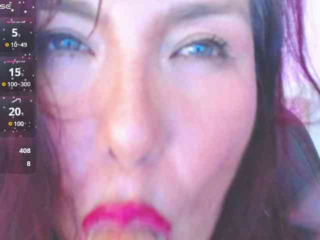 Evelyn-mature19 webcam