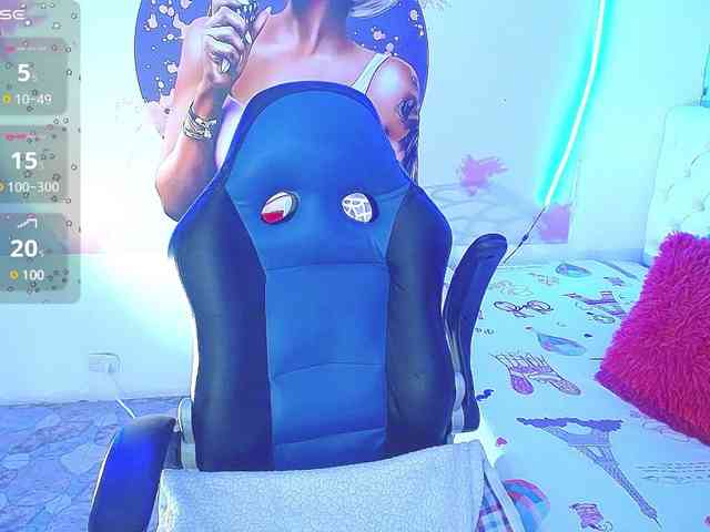 Evelyn-mature19 webcam