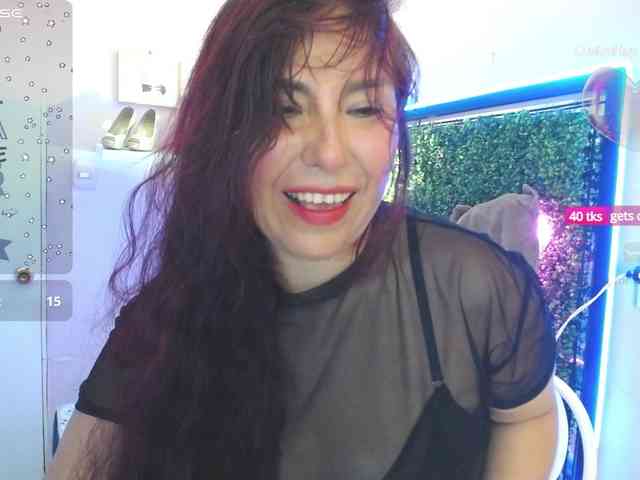 Evelyn-mature19 webcam