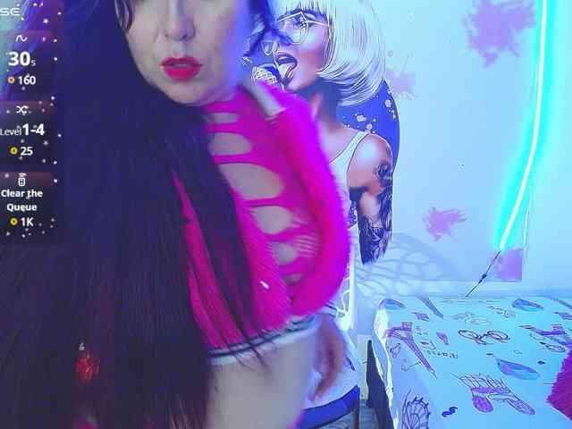 Evelyn-mature19 webcam