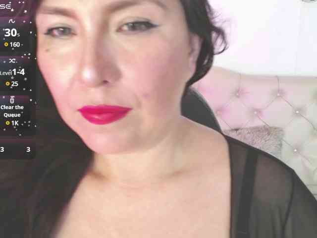 Evelyn-mature19 webcam