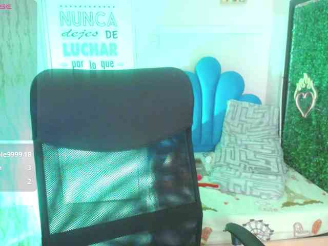 Evelyn-mature19 webcam