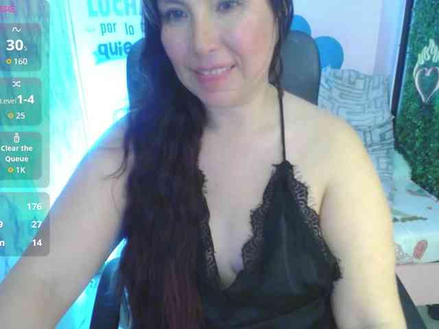 Evelyn-mature19 webcam