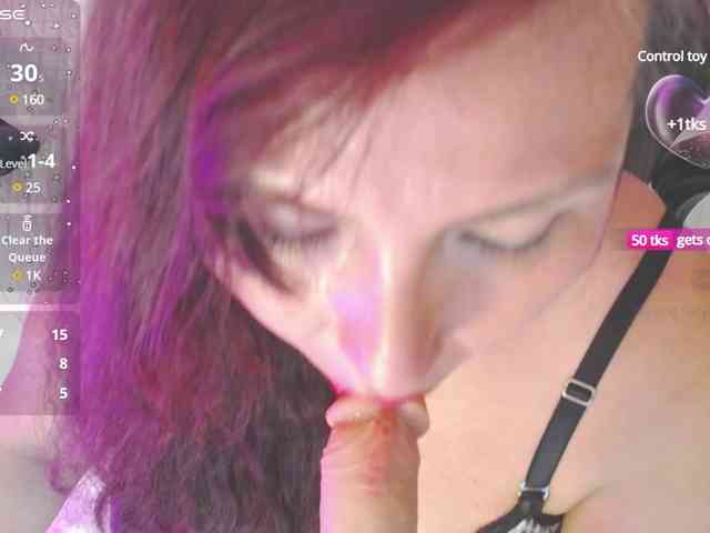 Evelyn-mature19 webcam