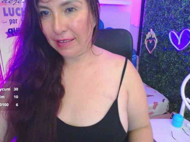 Evelyn-mature19 webcam