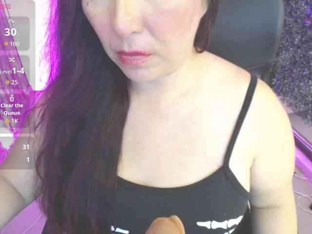 Evelyn-mature19 webcam