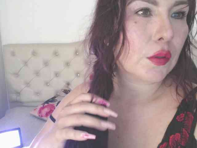 Evelyn-mature19 webcam