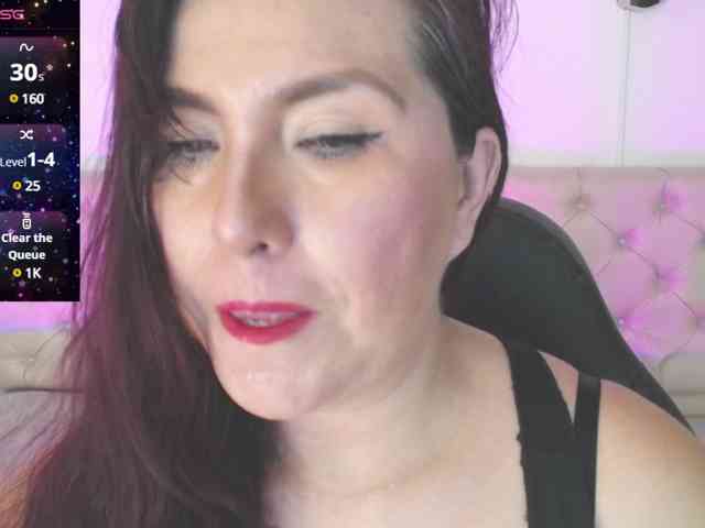 Evelyn-mature19 webcam
