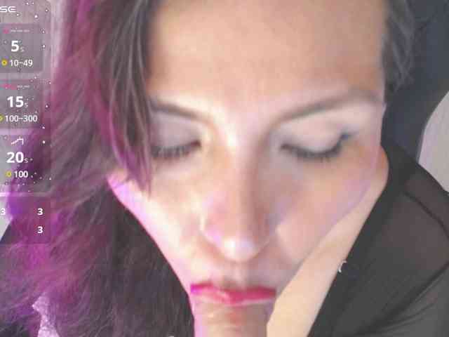 Evelyn-mature19 webcam