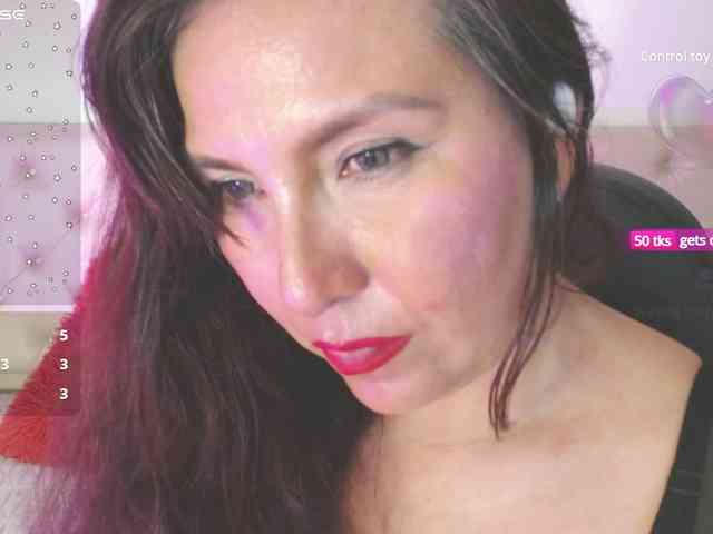 Evelyn-mature19 webcam