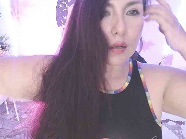 Evelyn-mature19 webcam