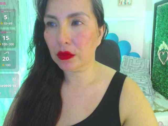 Evelyn-mature19 webcam