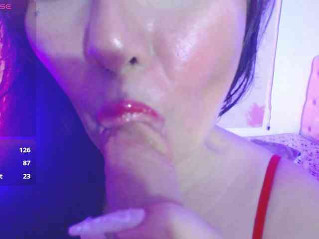 Evelyn-mature19 webcam
