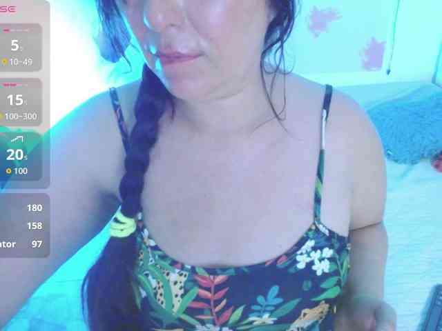 Evelyn-mature19 webcam