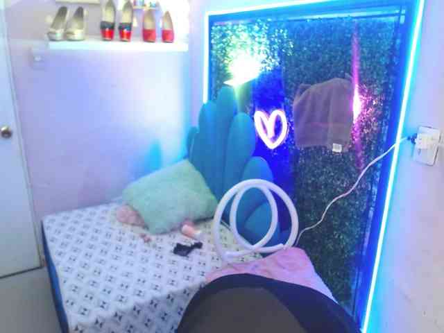Evelyn-mature19 webcam