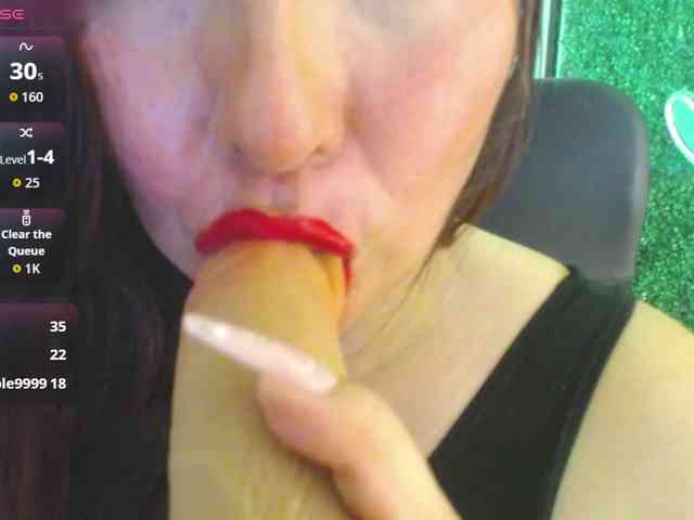 Evelyn-mature19 webcam