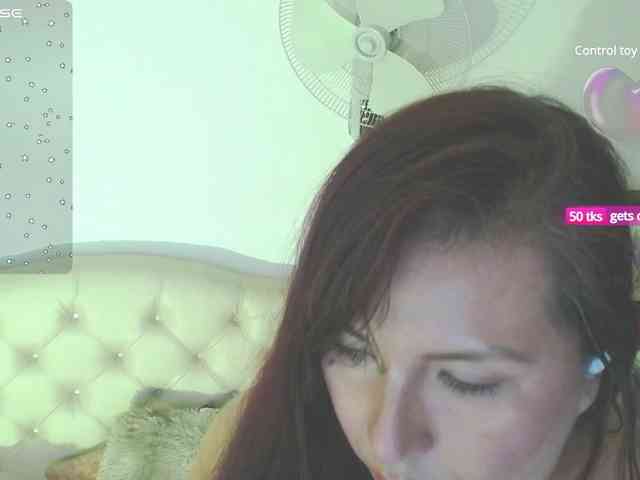 Evelyn-mature19 webcam
