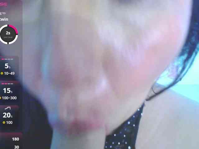 Evelyn-mature19 webcam