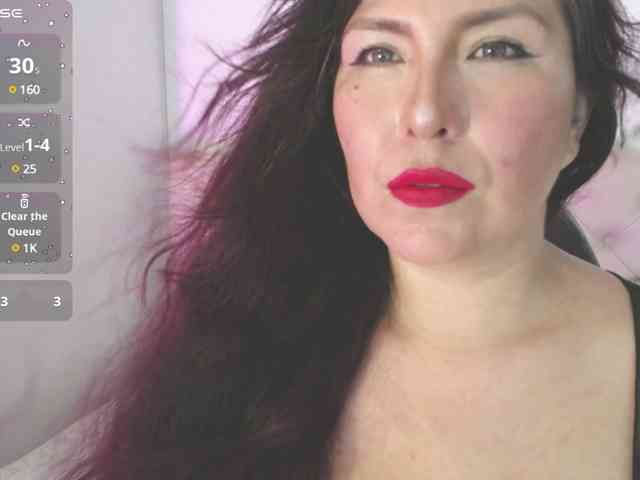 Evelyn-mature19 webcam