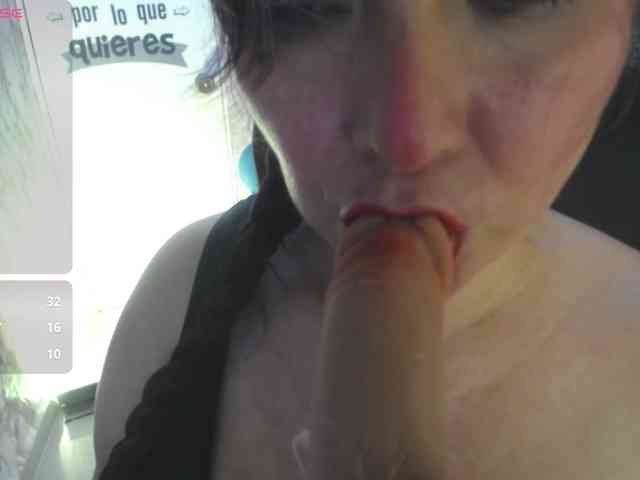 Evelyn-mature19 webcam