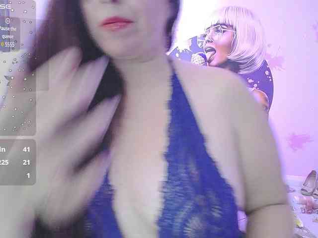 Evelyn-mature19 webcam