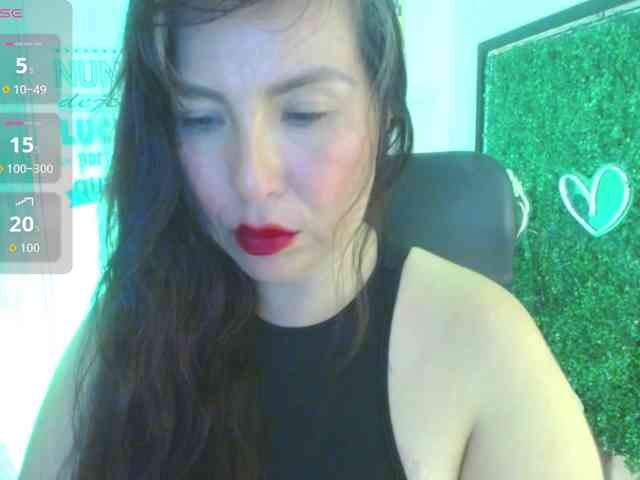 Evelyn-mature19 webcam