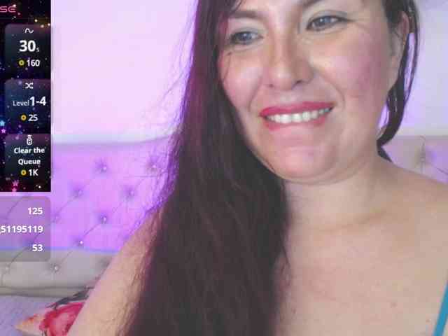 Evelyn-mature19 webcam