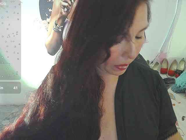 Evelyn-mature19 webcam