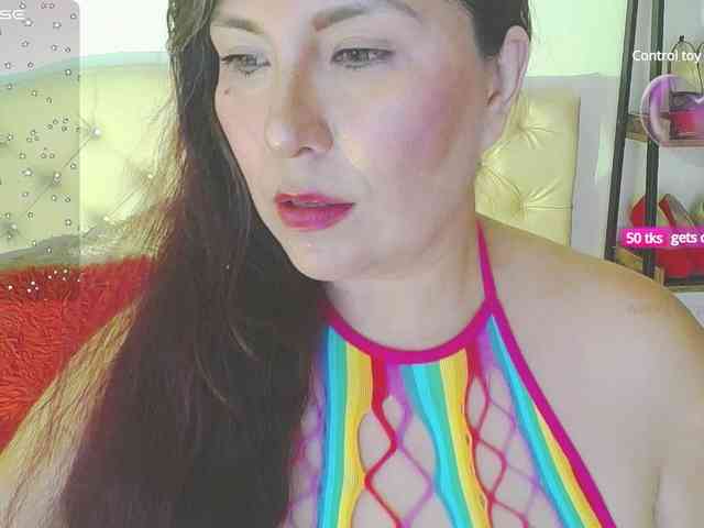 Evelyn-mature19 webcam