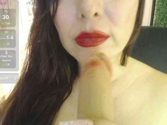 Evelyn-mature19 webcam