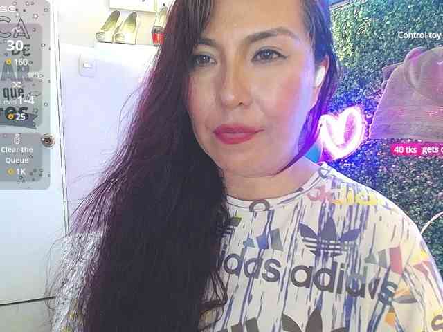 Evelyn-mature19 webcam