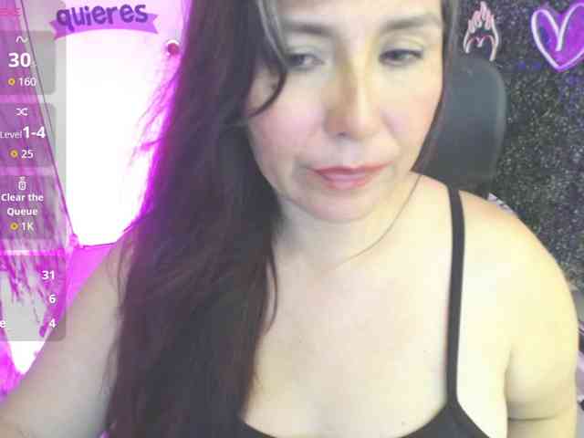Evelyn-mature19 webcam