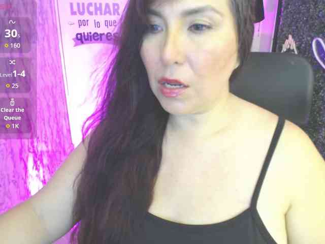 Evelyn-mature19 webcam
