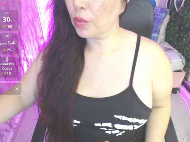 Evelyn-mature19 webcam