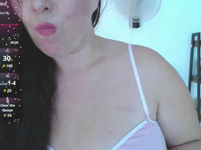 Evelyn-mature19 webcam