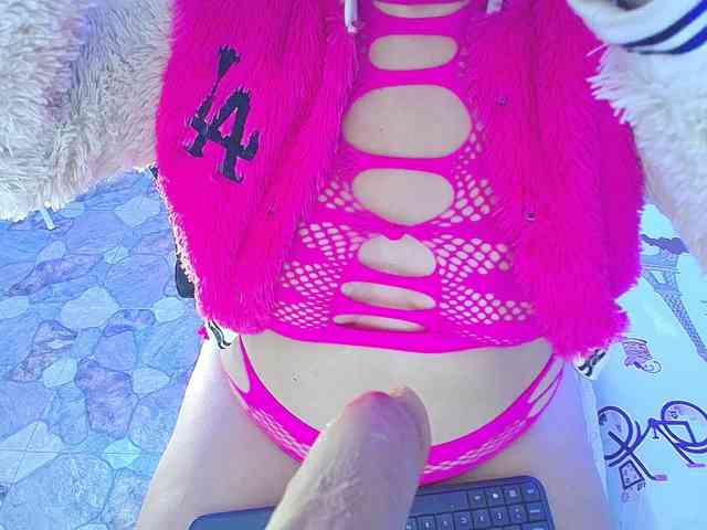 Evelyn-mature19 webcam