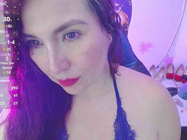 Evelyn-mature19 webcam