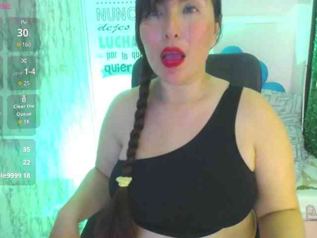 Evelyn-mature19 webcam